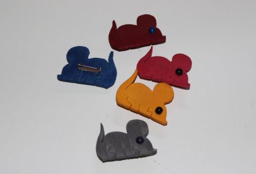 Anstecker Maus