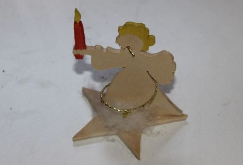 Sternenengel mit Kerzen